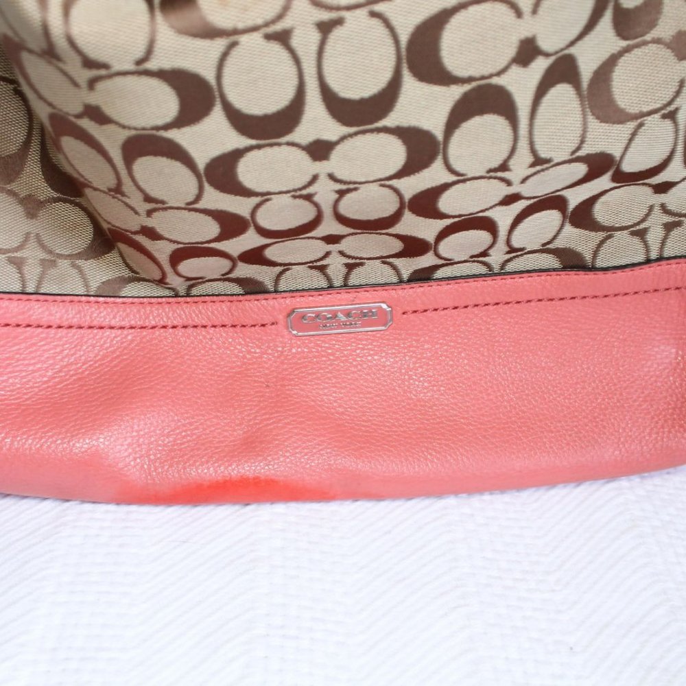 Coach Park Signature Hobo Canvas w Pink Leather - Picture 11 of 13